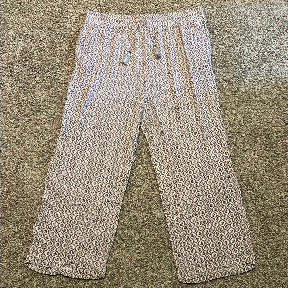 Patterned Wide-Leg Pants